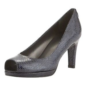 EUC Stuart Weitzman Logo Plainfield Peep-Toe Pumps Navy Sea Crystal Sz 7